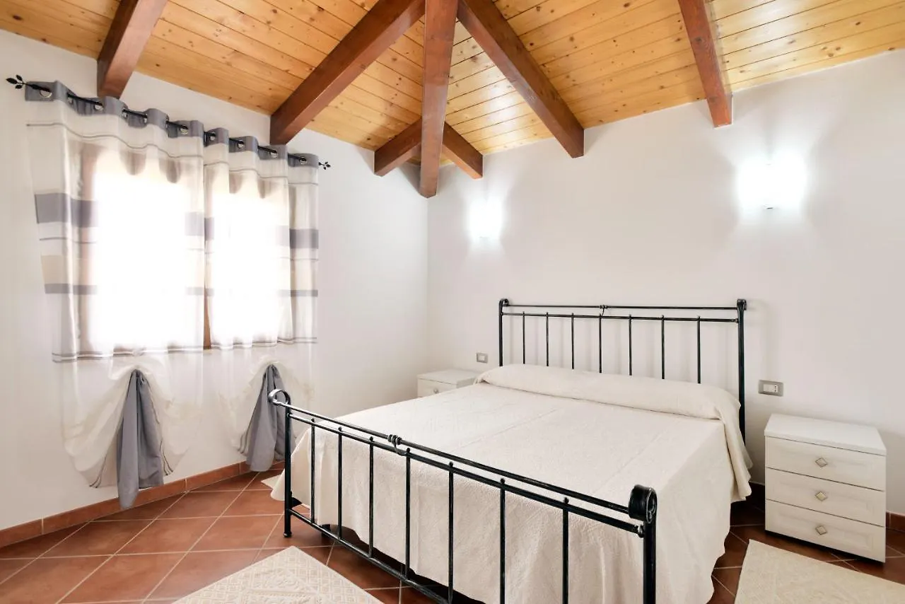 Country house Sa Mandracchina Guest House Olmedo