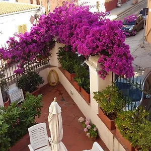 Monolocale In La Maddalena (Sassari)